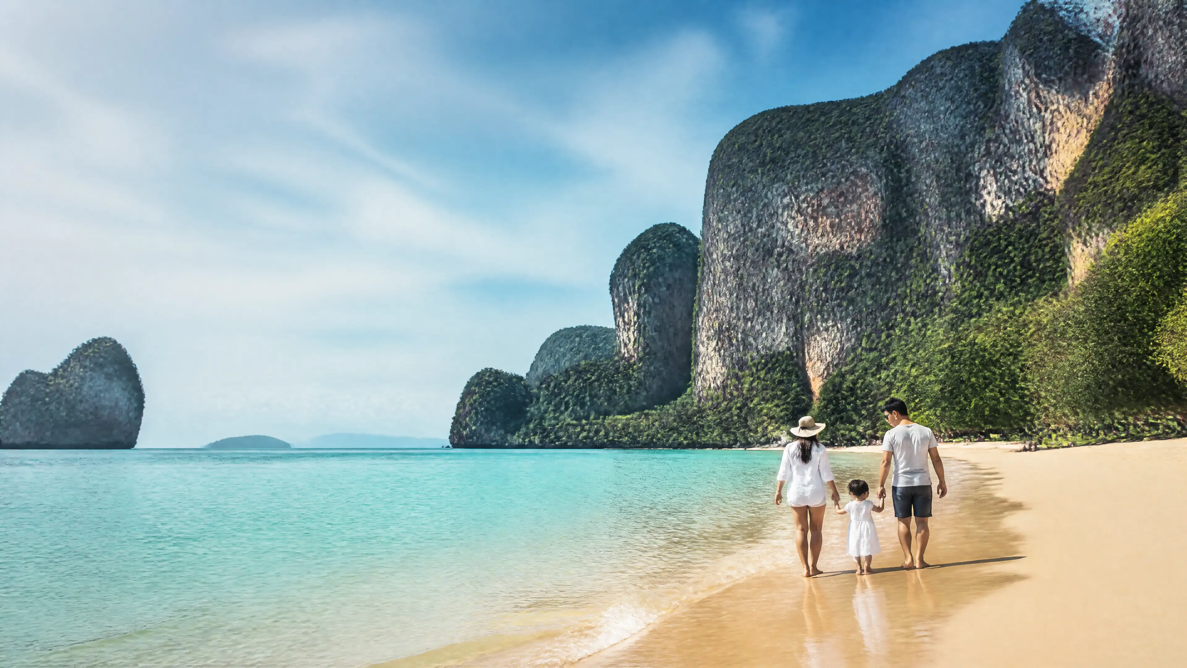 rest with children in Thailand — general view