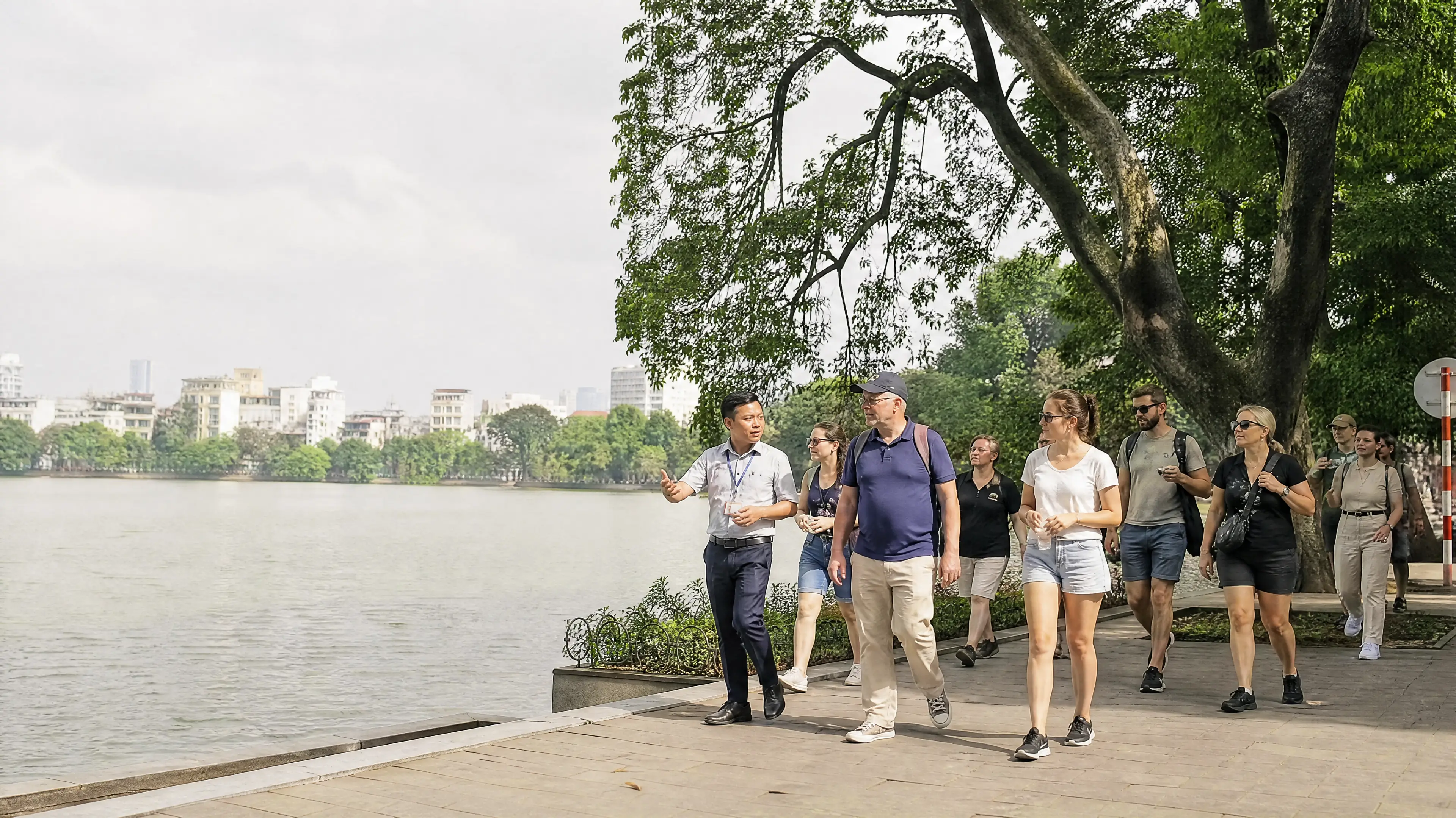 Hanoi, Ninh Binh, Halong Bay and Da Nang: 7-day sightseeing tour