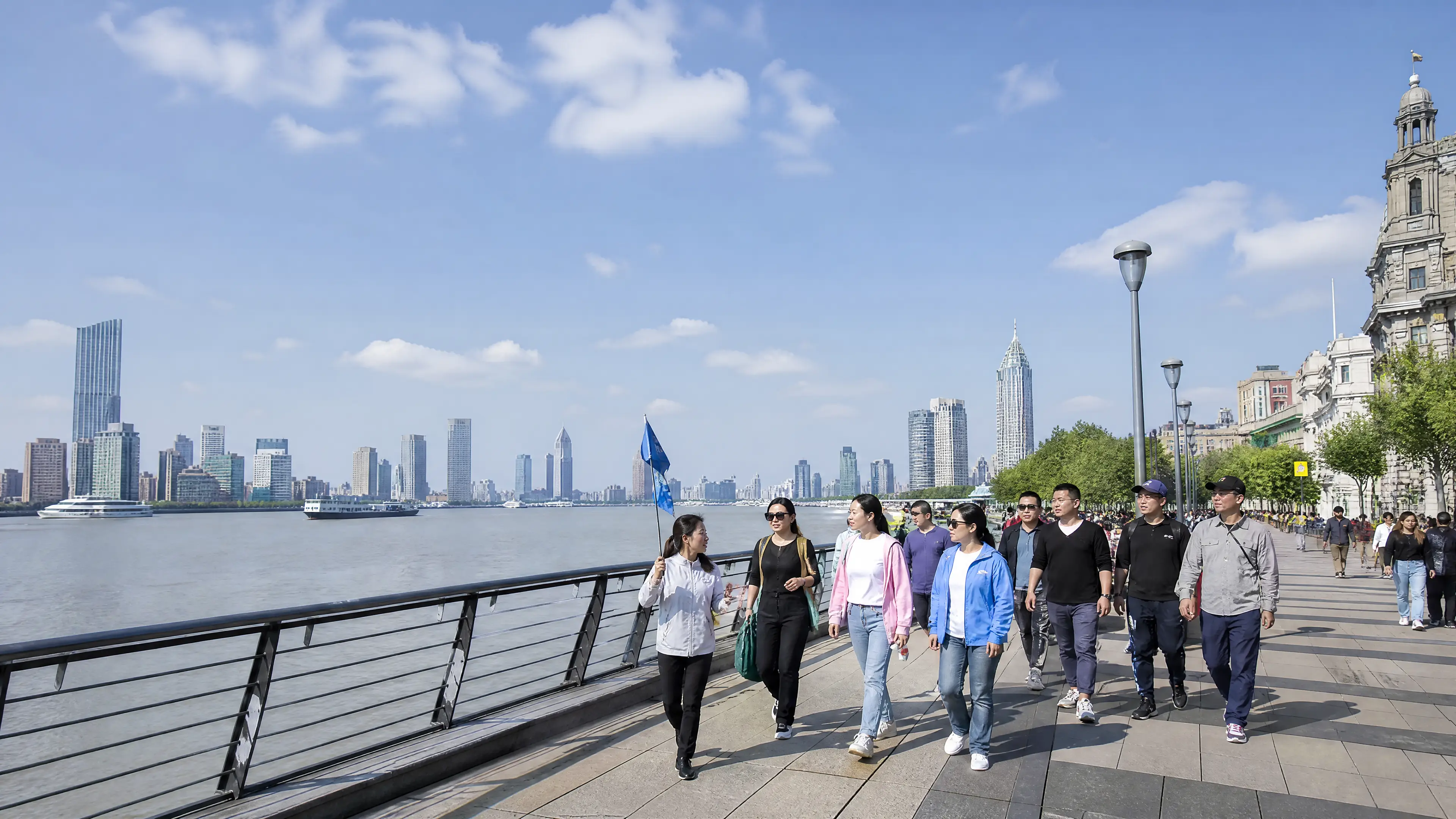 Shanghai, Zhangjiajie and Fenghuang: 9-day sightseeing tour
